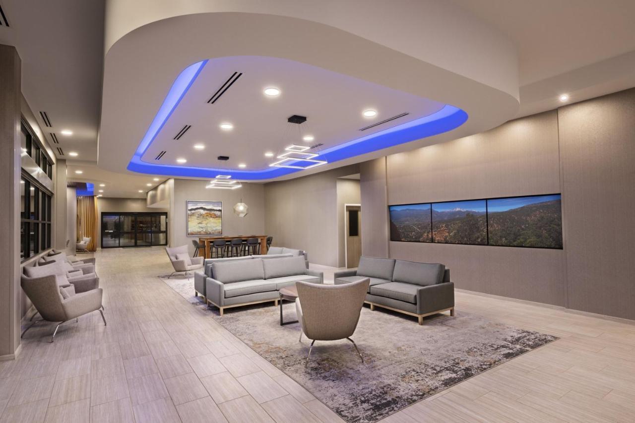 Springhill Suites By Marriott Colorado Springs Downtown Εξωτερικό φωτογραφία