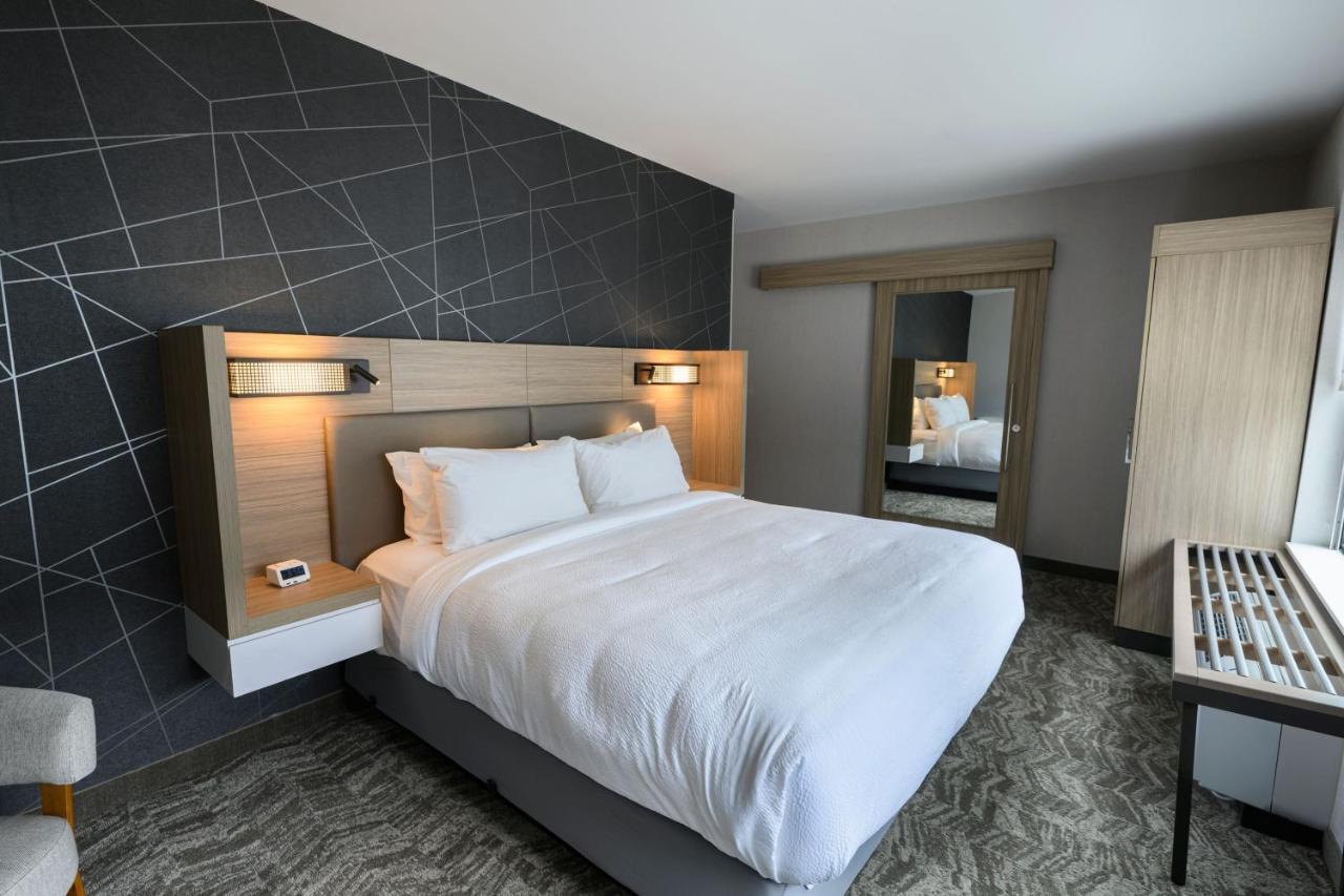 Springhill Suites By Marriott Colorado Springs Downtown Εξωτερικό φωτογραφία