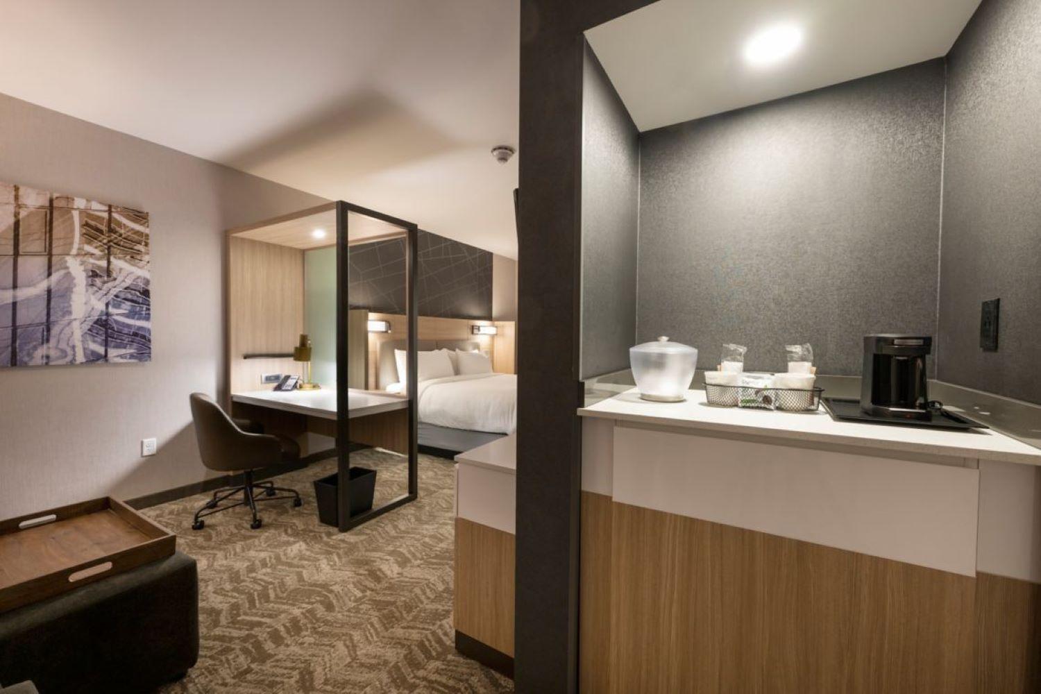 Springhill Suites By Marriott Colorado Springs Downtown Εξωτερικό φωτογραφία
